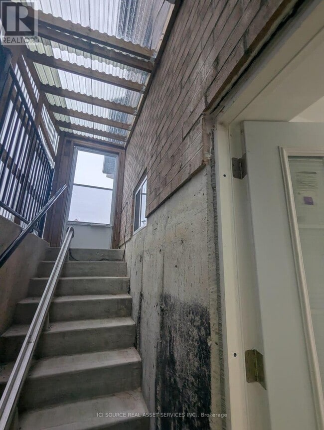 Building Photo - 312 Baker Hill Blvd.