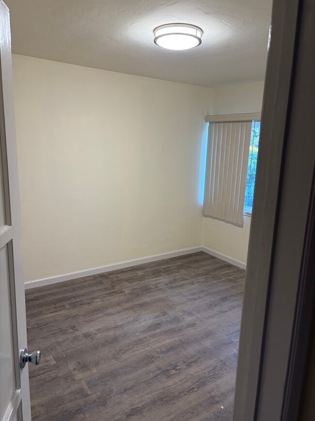 Foto del edificio - 4202 Spartan Cir