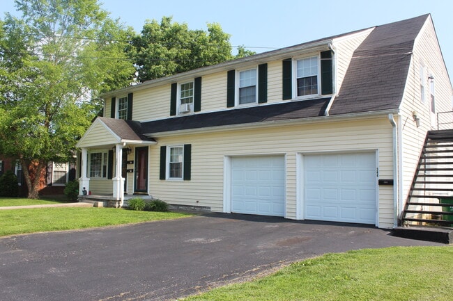 Building Photo - 344 Bacon Ct