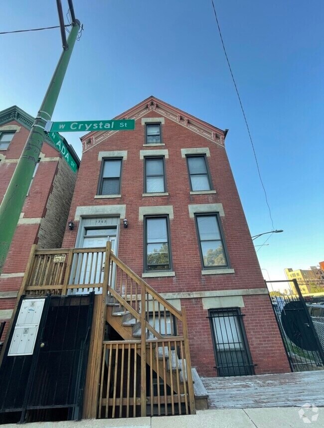 Building Photo - 1362 W Crystal St