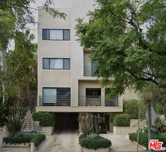 Building Photo - 1585 Manning Ave