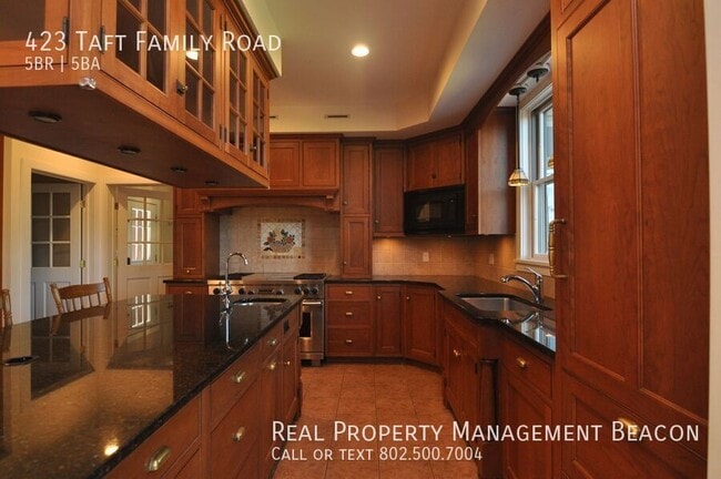 Building Photo - 423 Taft Family Rd