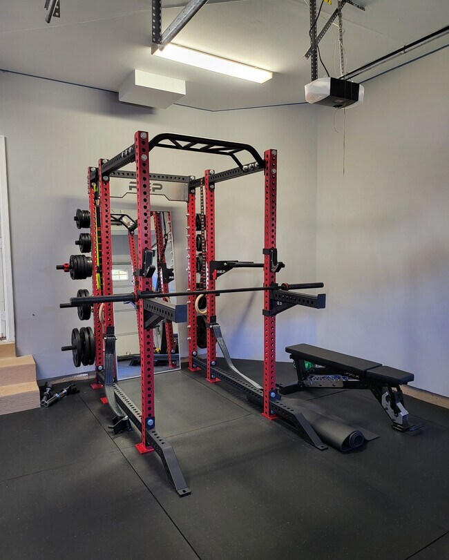Access to garage gym - 3374 Dondis Creek Dr