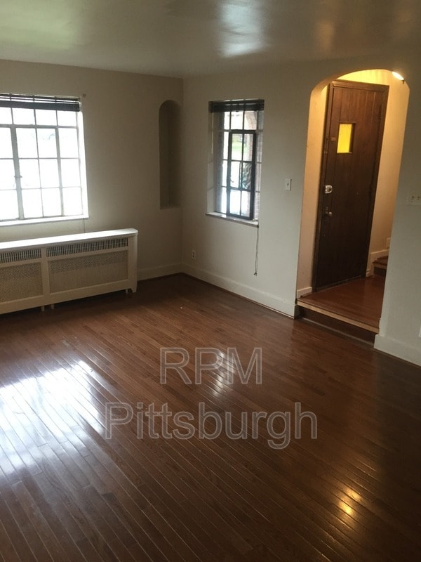 Building Photo - 2940 Fernwald Rd