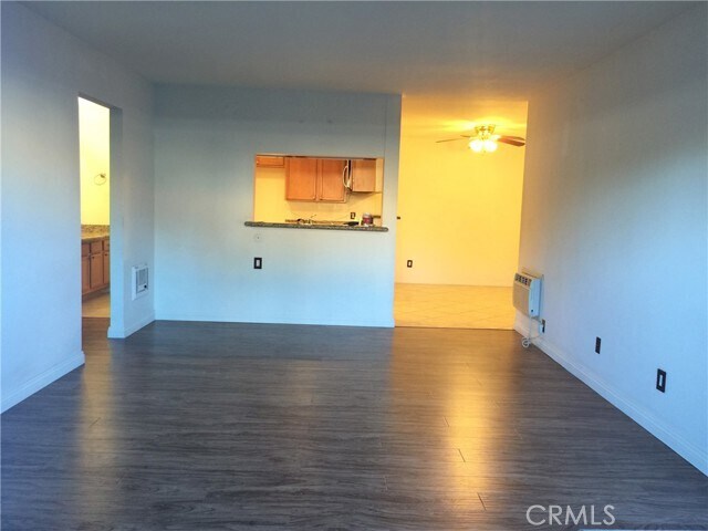 Building Photo - 1345 Cabrillo Park Dr