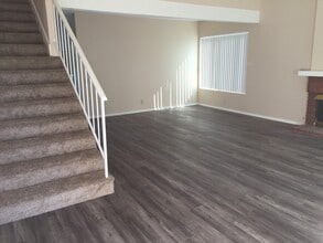 Building Photo - 901 Brandywine Ln