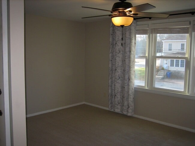 Foto del edificio - 706 Lancaster St