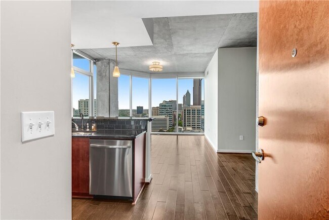 Building Photo - 860 Peachtree St NE