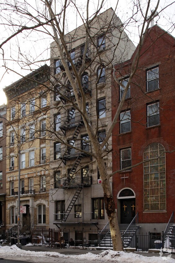 Building Photo - 64 St Marks Pl