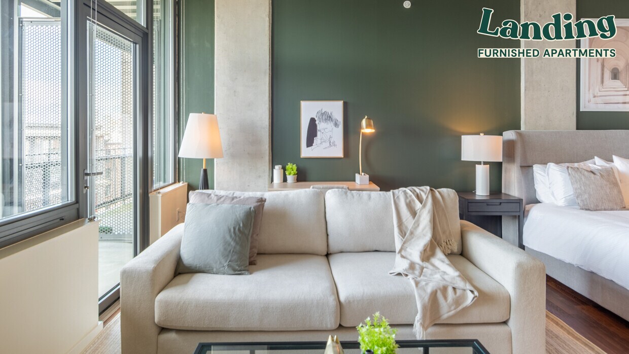 Foto principal - 520 Occidental Ave S