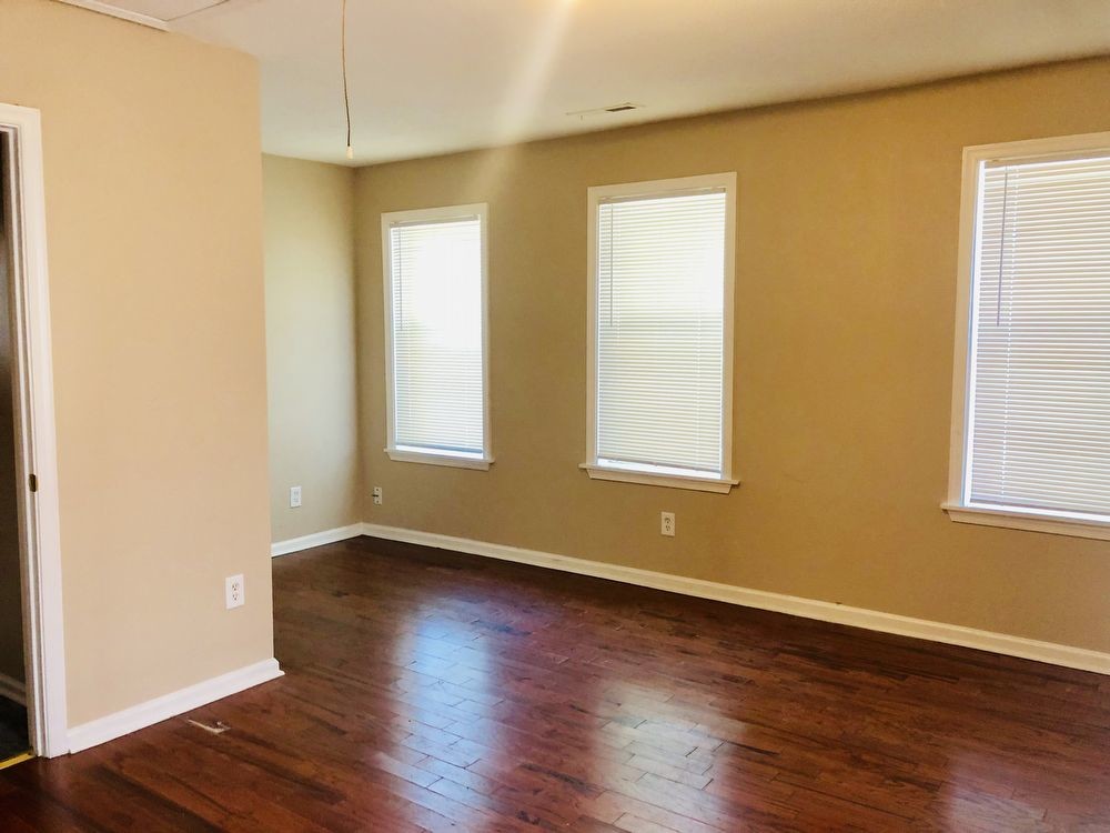 Foto principal - 3 BED 2 FULL BATH FOR RENT IN NORFOLK VA