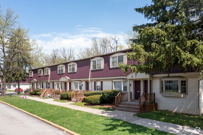 Townhomes - Revive at 1749