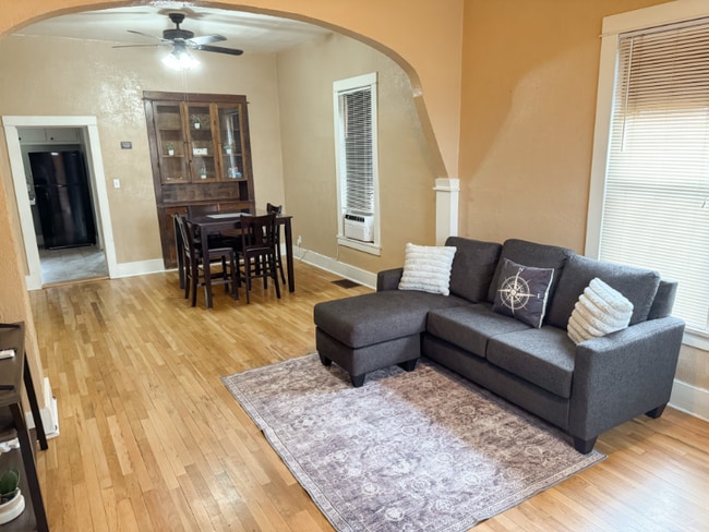 Photo - 1603 Elm Ave House