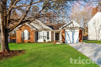 Building Photo - 4621 Sahalee Ln