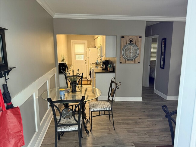 Foto del edificio - 820 N Ocean Blvd