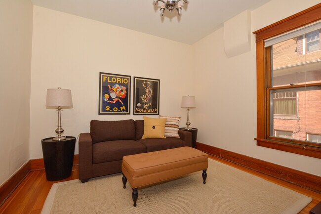 Foto del edificio - 3837 King St