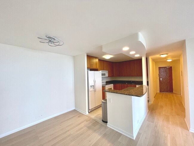 Building Photo - 155 N Harbor Dr