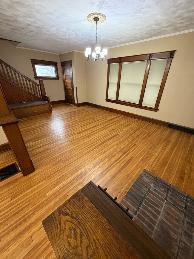 Foto del edificio - Spacious 4-Bedroom Home – Great Value in Des Moines!