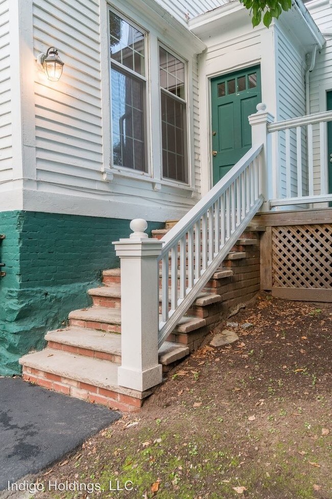 Foto del edificio - 404 County Rd