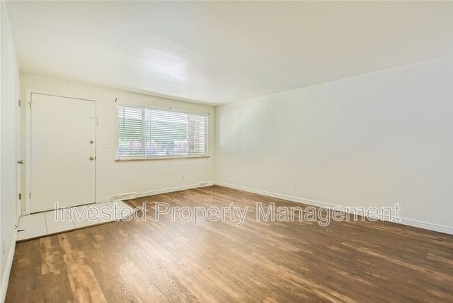 Building Photo - 13623 E Nevada Pl