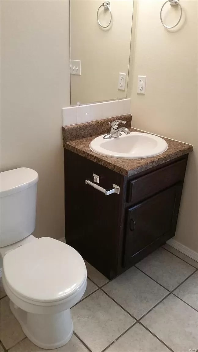 Building Photo - 24400 Sounder Ln