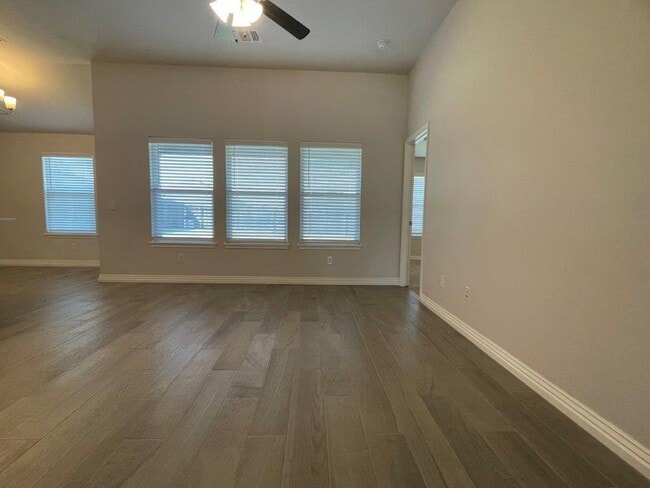 Building Photo - 4312 Willow Run