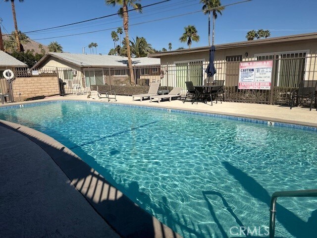 Foto del edificio - 686 E Cottonwood Rd
