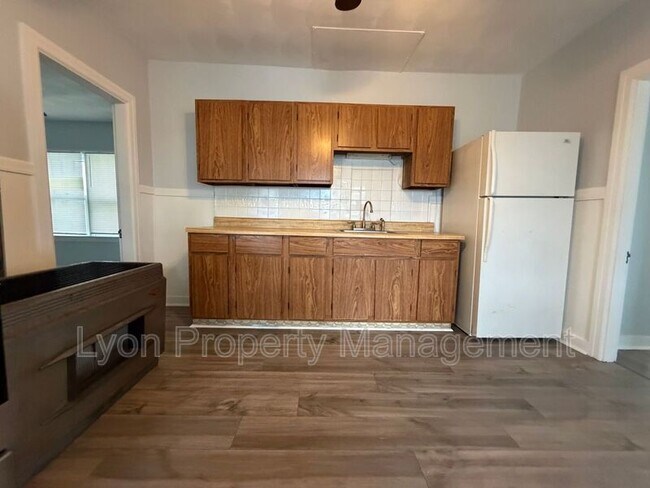 Foto del edificio - 238 Newland Ave