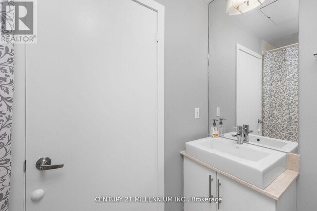 Building Photo - 65 Bremner Blvd