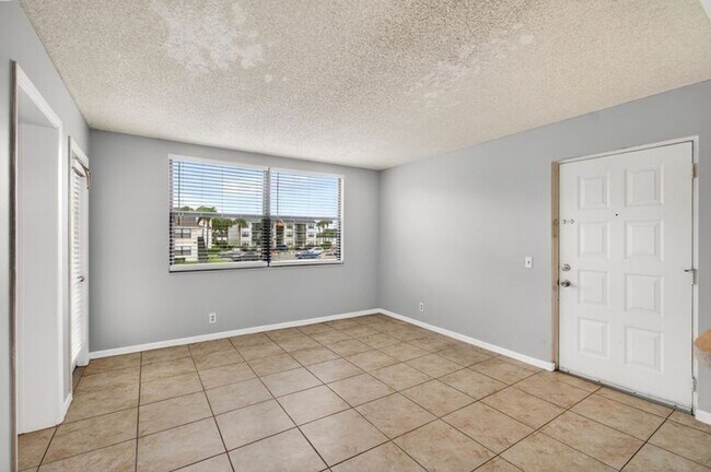 Foto del edificio - Move-In Ready Rental near Tanger Outlets!