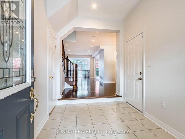 Building Photo - 3275 Stalybridge Dr