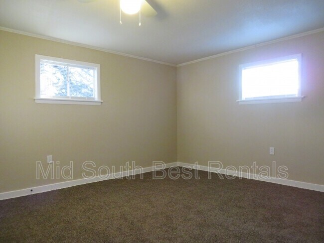 Foto del edificio - 2151 Sparks St