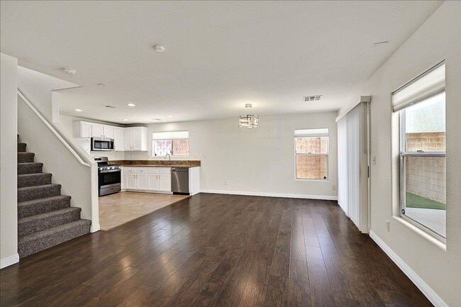 Building Photo - 8755 W Firecracker Ct