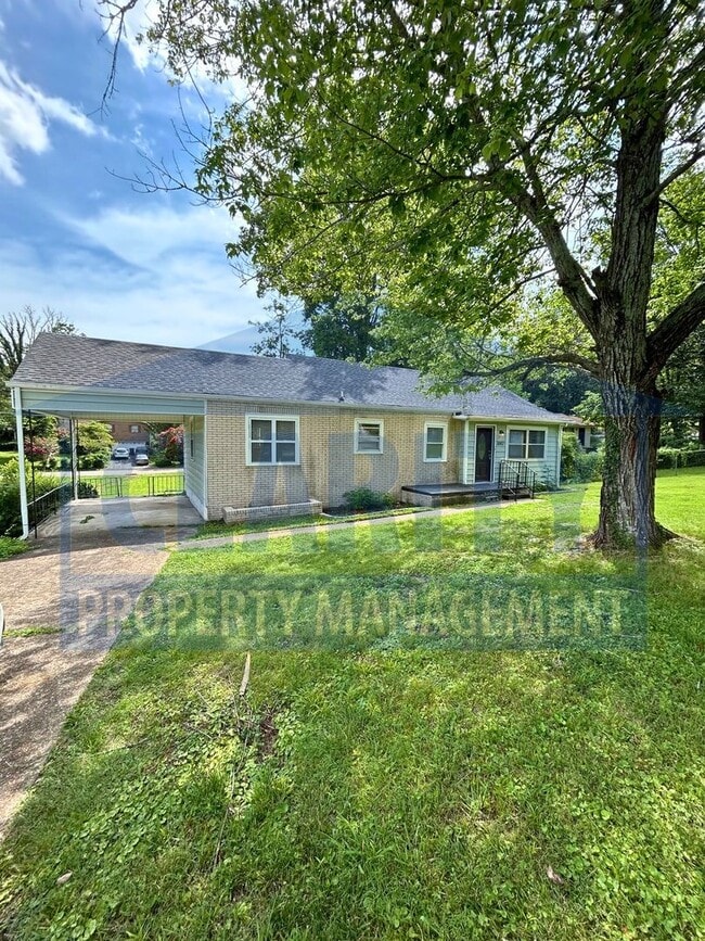 Photo - Three bedroom home in Chattanooga!