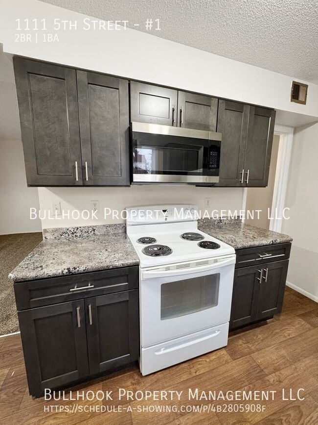 Building Photo - 1111 5th St