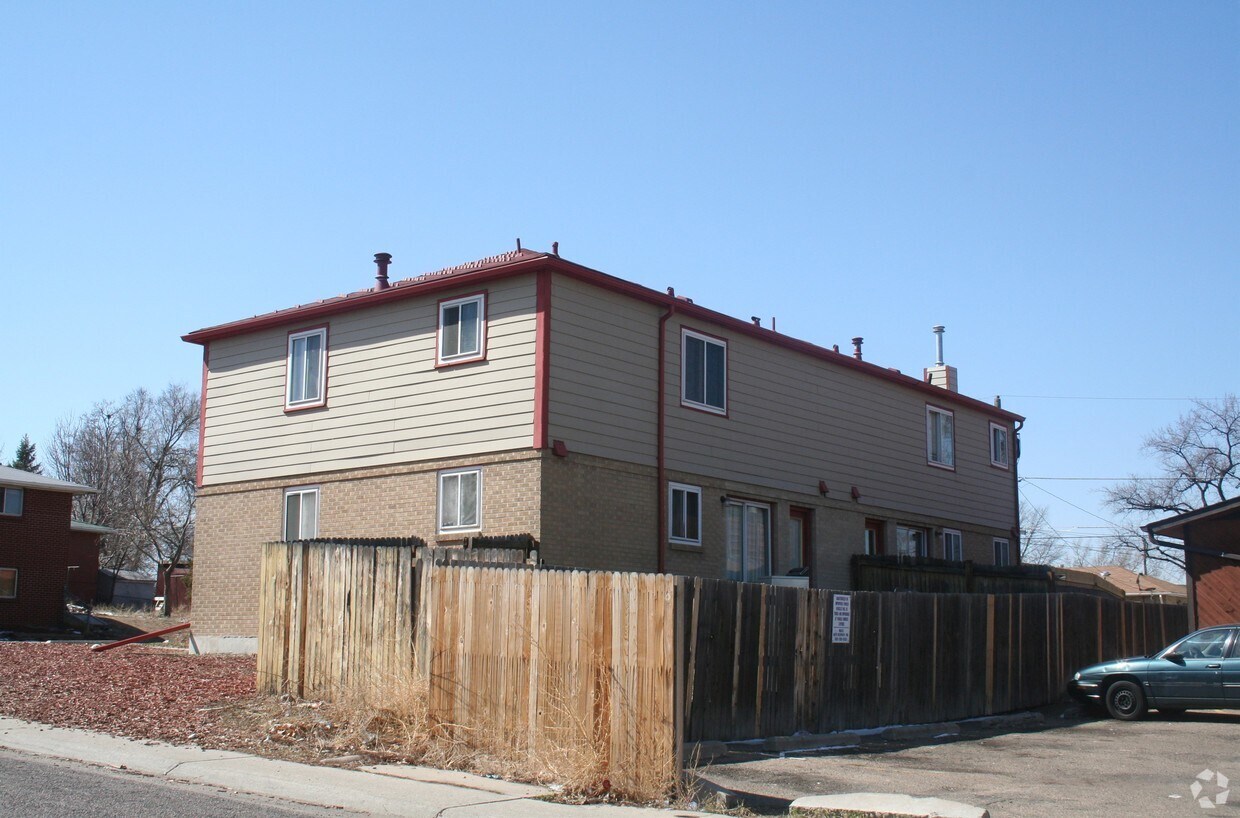 1145 Rosemary St, Denver, CO 80220 Apartments in Denver, CO