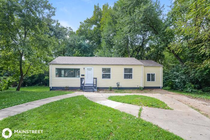 Primary Photo - 7295 Teal Ave, Hanley Hills, MO 63133