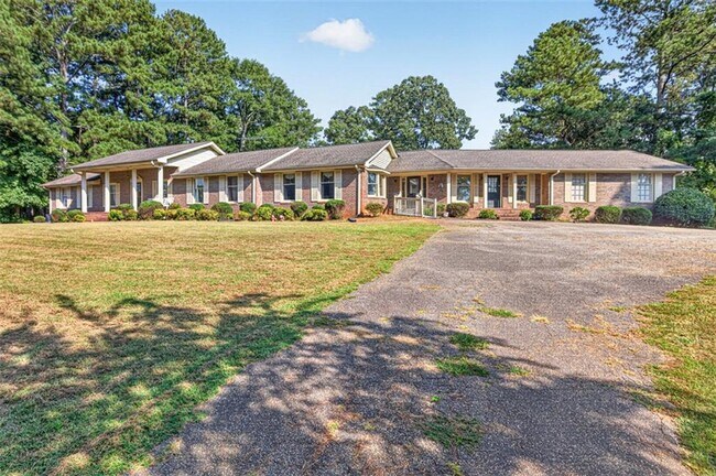Building Photo - 160 Apalachee Church Rd
