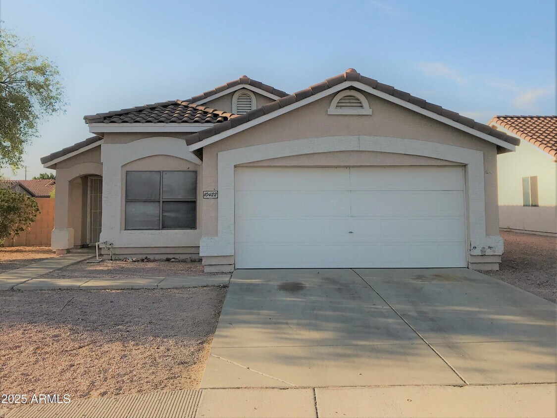 Foto principal - 10422 E Bramble Ave