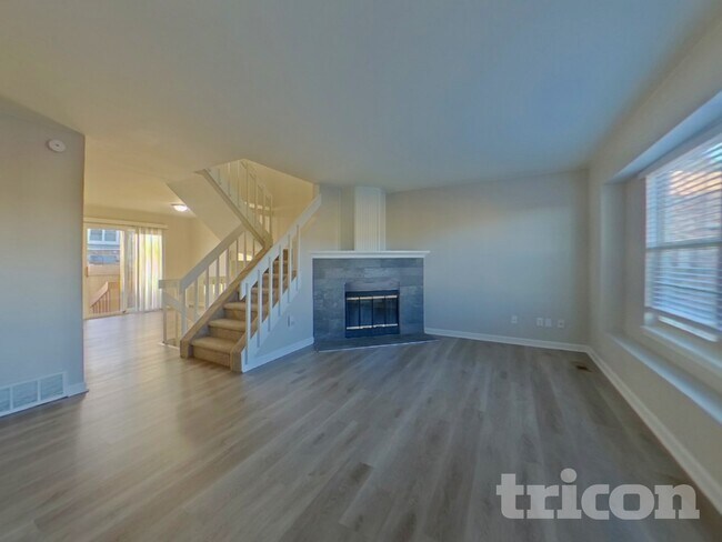 Foto del edificio - 3928 Smoke Tree Dr