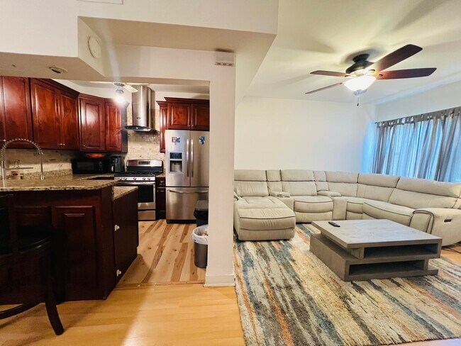 Foto del edificio - 96 W 18th St
