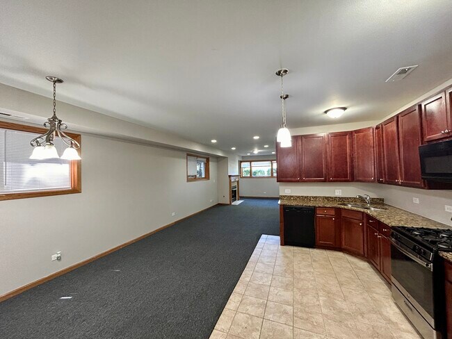 Foto del edificio - 5642 S Prairie Ave