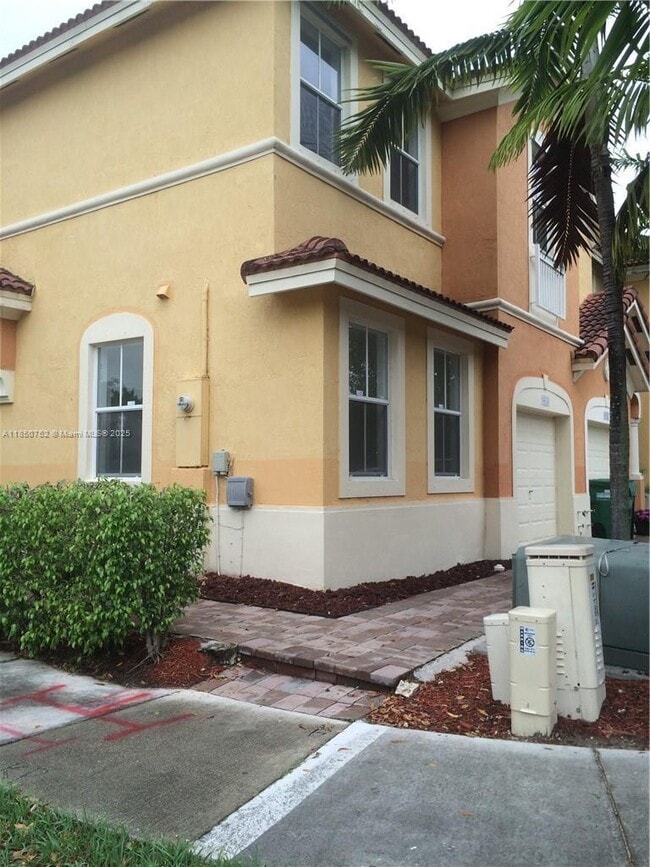 Foto del edificio - 16636 SW 79th Way