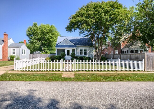 Building Photo - Call Sabrina Thomas at 757-767-0767 for more information