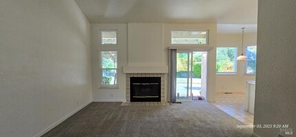 Building Photo - 3288 Ascot Ct