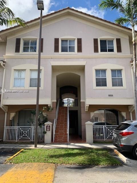 Foto del edificio - 8826 W Flagler St