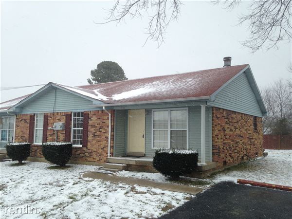 Primary Photo - 205 Pepper St