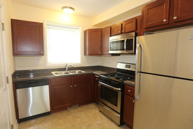 Foto del edificio - 4715 W Cornelia Ave