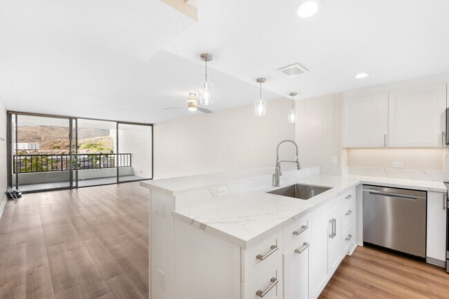 Foto del edificio - 500 Lunalilo Home Rd