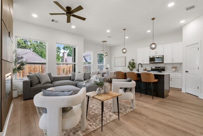 Foto del edificio - 22806 August Leaf Dr